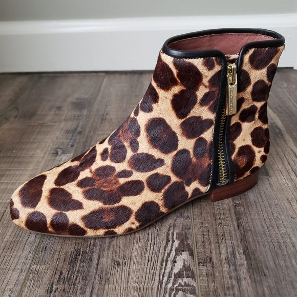 Louise et Cie Shoes - Louise et Cie Leopard Print Cow Hair Ankle Boots 5.5